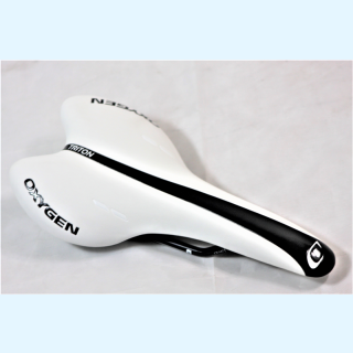 Sattel Rennrad OXYGEN Triton Road weiß CroMo 223g